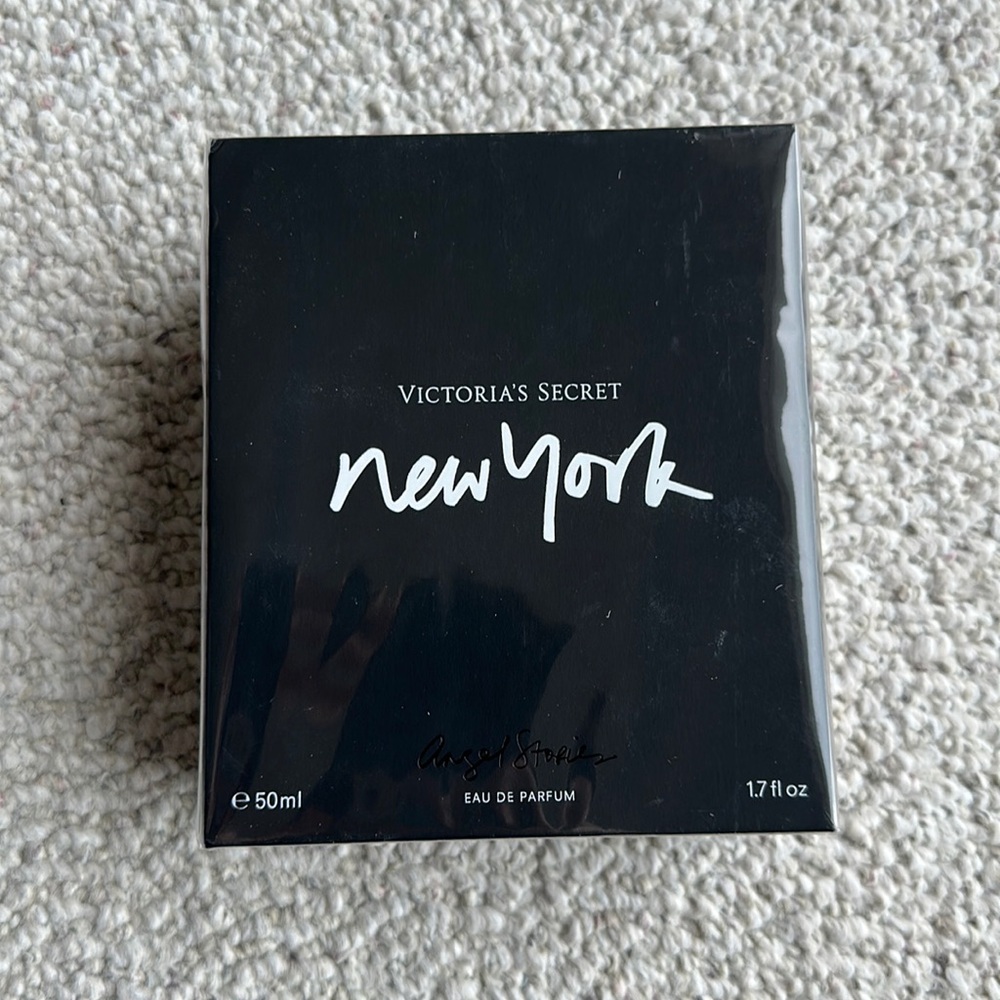 New York perfume By Victoria Secret